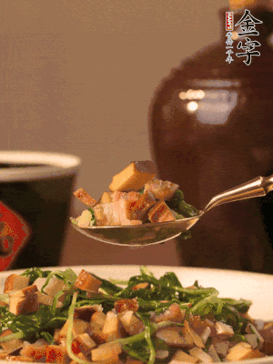 出鍋前嘗味，味淡加點鹽。